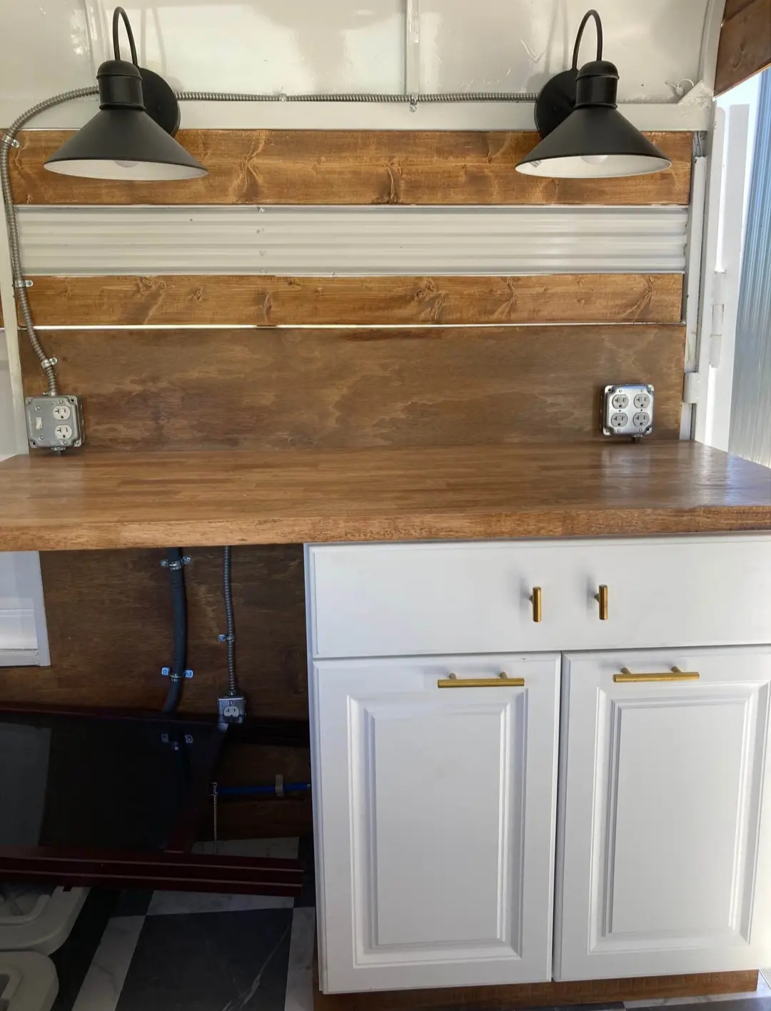 2000 Ponderosa 2 Horse Trailer – Fully Customized Mobile Coffee Trailer - Image 7